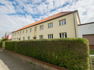 Bild 2 zum Mietangebot Sanierte Altbauwohnung mit Garten!