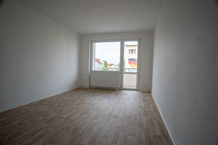 Zum Mietangebot verlinktes Bild: Frisch saniert mit Dusche im 1. Obergeschoss