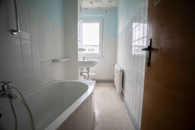 Bild 6 zum Mietangebot 3-Raum-Wohnung im Stadtgebiet Igelpfuhl.