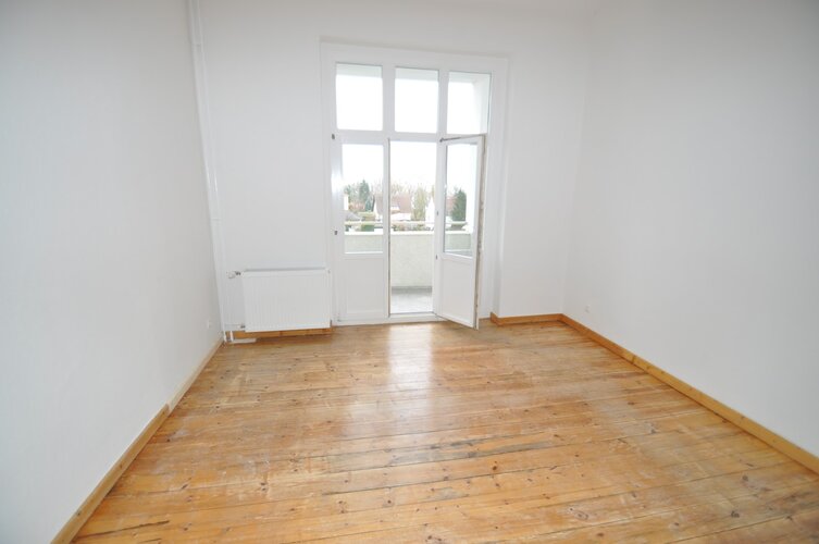 Zum Mietangebot verlinktes Bild: Großzügige Wohnung nah am Uckersee.