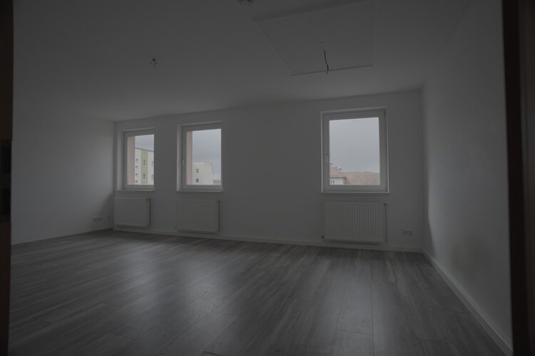 Zum Mietangebot verlinktes Bild: Großzügige 3-Zimmer-Wohnung in der Innenstadt