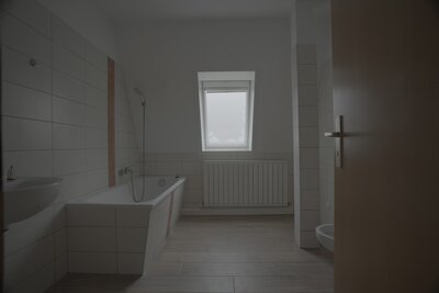 Bild 4 zum Mietangebot Großzügige 3-Zimmer-Wohnung in der Innenstadt