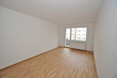 Bild 8 zum Mietangebot Im 1. OG mit Balkon!