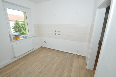 Bild 3 zum Mietangebot Kleine Wohnung nah am Einkaufszentrum.