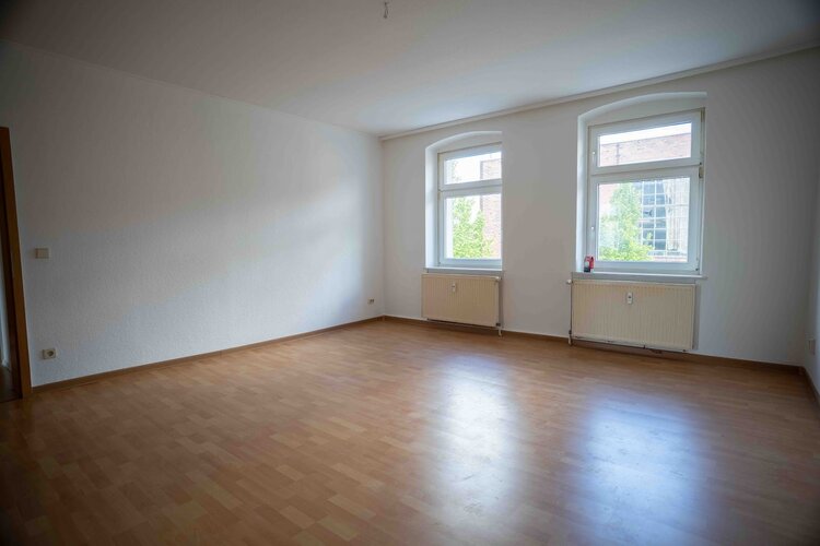 Zum Mietangebot verlinktes Bild: Großzügige 2-Raum-Wohnung