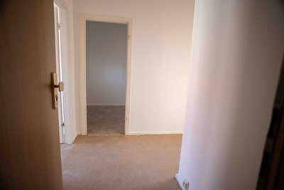 Bild 3 zum Mietangebot 3-Zimmer-Wohnung mit Balkon in der Vorstadt