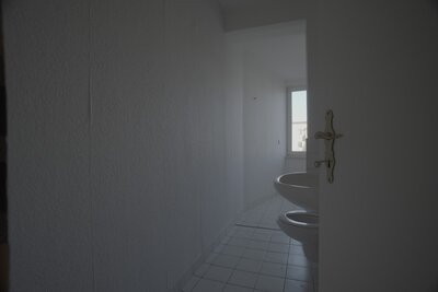 Bild 4 zum Mietangebot Großzügig geschnittene 3-Raum-Wohnung in der City