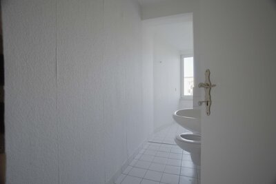 Bild 8 zum Mietangebot Großzügig geschnittene 3-Raum-Wohnung in der City