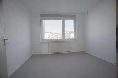 Bild 9 zum Mietangebot Großzügig geschnittene 3-Raum-Wohnung in der City