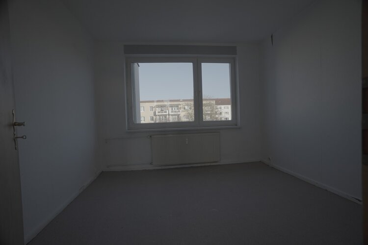 Zum Mietangebot verlinktes Bild: Großzügig geschnittene 3-Raum-Wohnung in der City