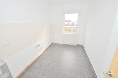 Bild 3 zum Mietangebot Große 3-Zimmer-Wohnung.