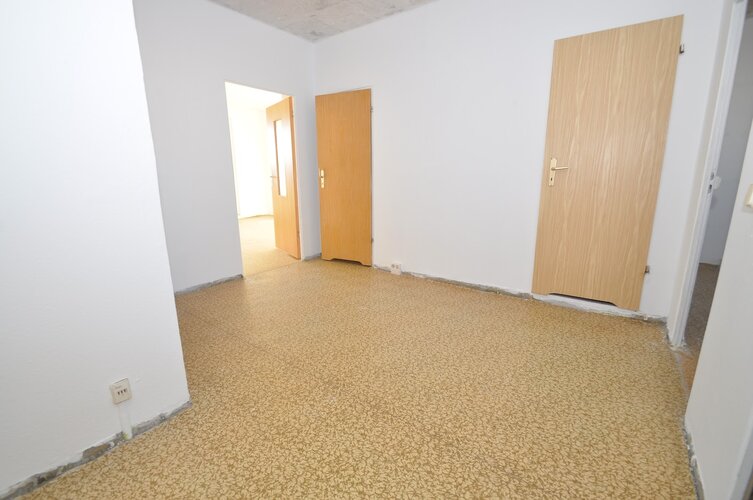 Zum Mietangebot verlinktes Bild: Familienwohnung mit Ausblick.