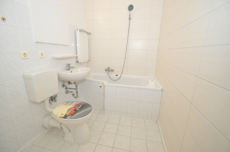 Zum Mietangebot verlinktes Bild: Familienwohnung mit Ausblick.